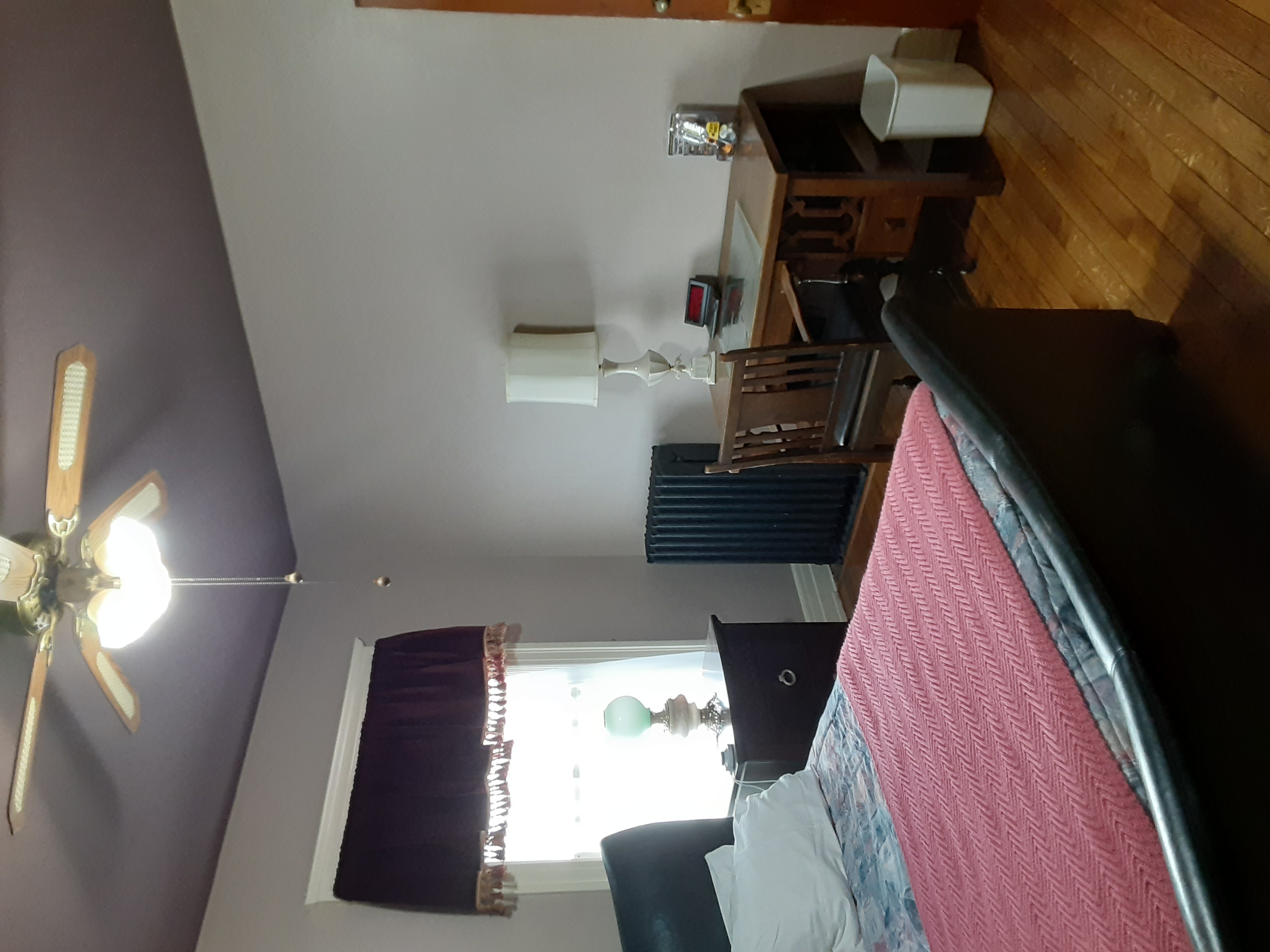 Cowell Bedroom